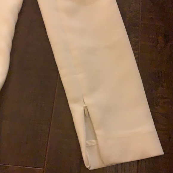 A white Ted Baker blouse with open shoulders - Picture 7 of 12